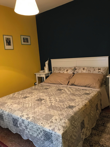 Room 2, NOI DUE Guesthouse, Alessandria