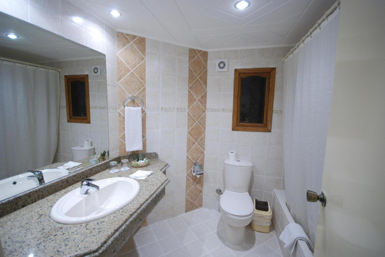 Bathroom 3, Coral Hills Resort, Sharm el-Sheikh