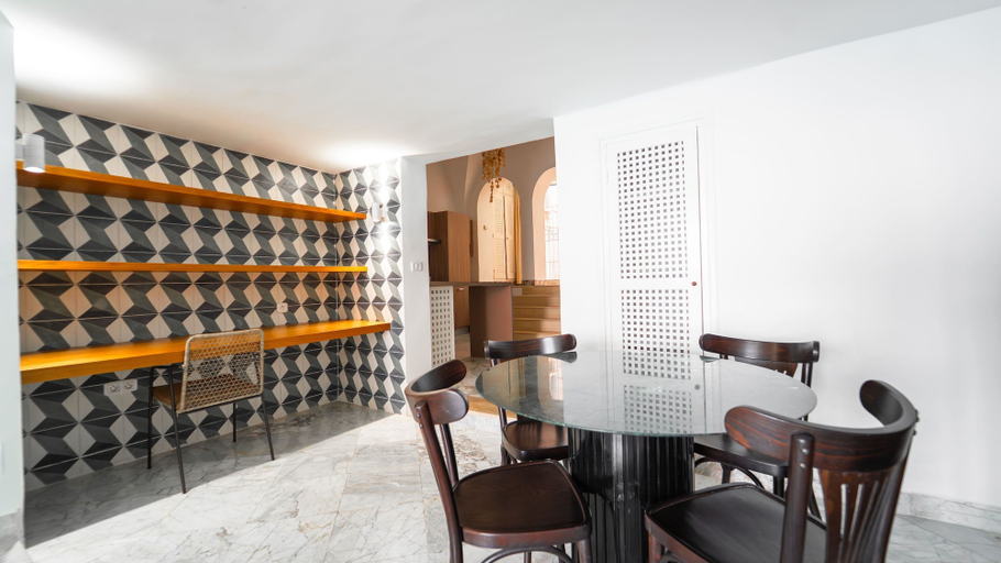 Room 5, Le Paradis Bleu Luxueux Duplex Avec vue mer, La Marsa