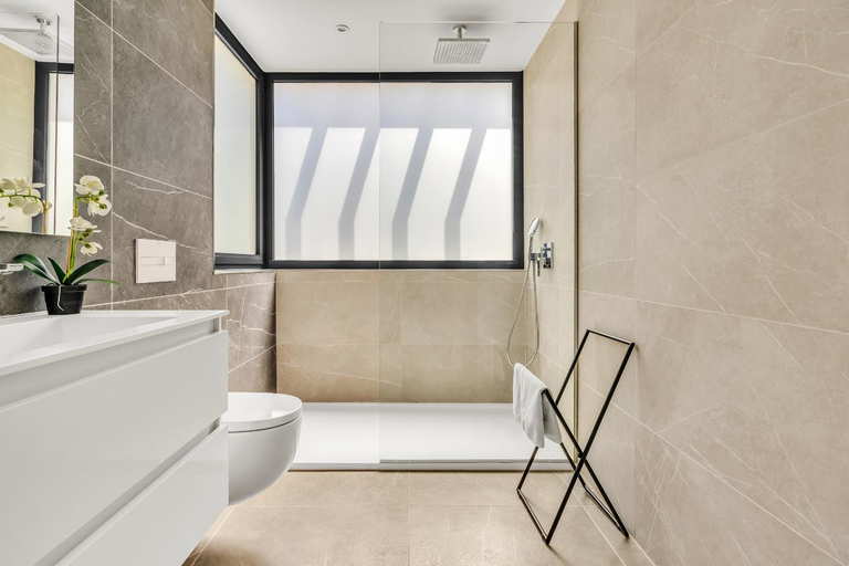 Bathroom 4, Villa Alejandra - Benahavis by Finest Rentals, Málaga