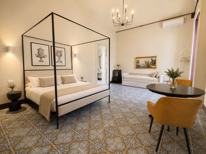 Primary image, 4 Canti Rooms, Syracuse