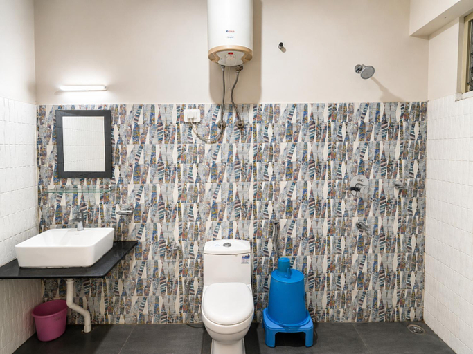 Bathroom 4, The Kaso Hotel In Gangtok, East Sikkim