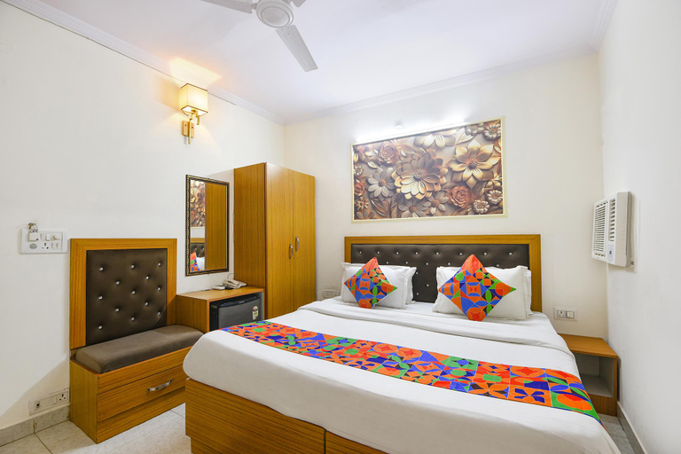 Bedroom 4, FabHotel Rivlet Central Delhi, Delhi