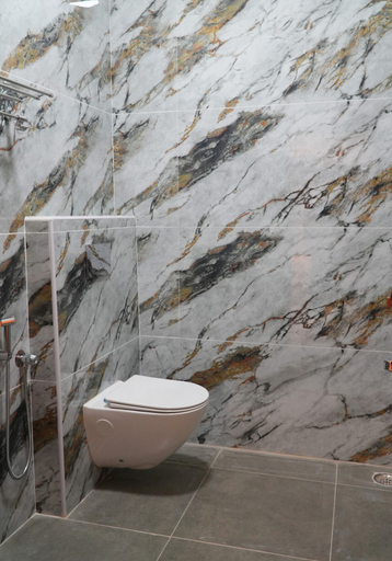 Bathroom 4, UJ PALLAZZIO - Business Class Luxury Hotel, Tiruvannamalai