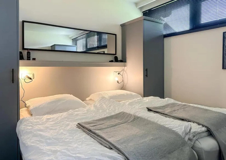 Bedroom 2, Chalet Retreat With Sauna in Wald, Zell am See