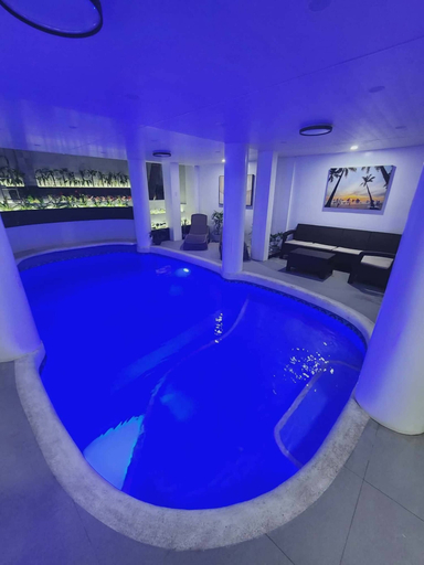 Sport & Beauty 4, Avana Hills Tagaytay Holiday Villa, Tagaytay City