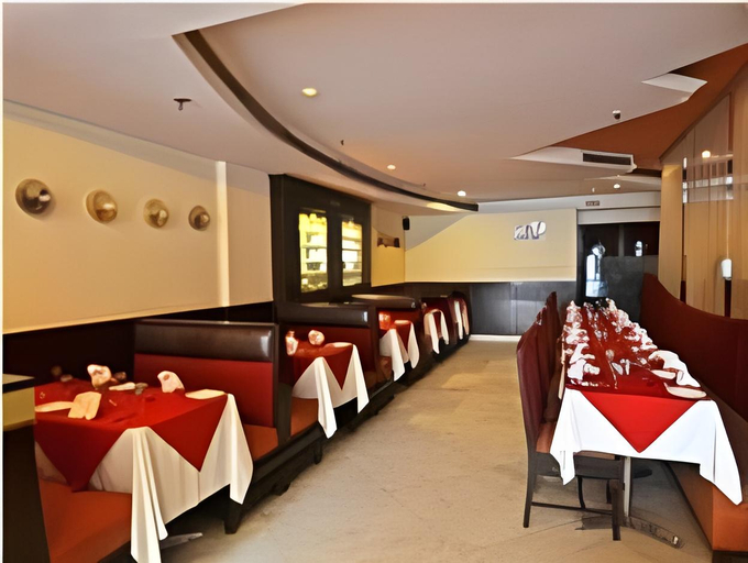 Interior view 4, Hotel Swagath, Delhi
