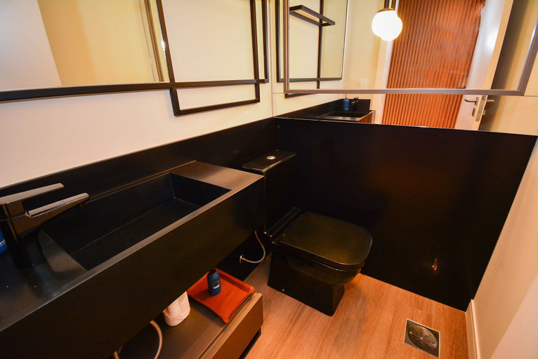 Bathroom 4, Gaivotas Golden Luxo a 200m praia-NIN012, Florianopolis