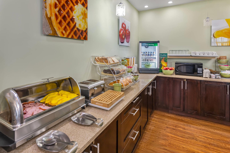 Food & Drinks 5, Quality Inn & Suites, Division No. 13