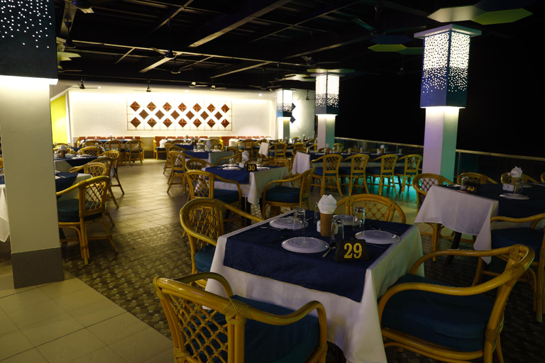 Restaurant 4, Hotel Princess Park, Daman