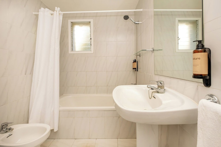 Bathroom 2, Hsm Club Torre Blanca, Baleares