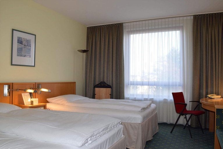 Bedroom 4, elaya frankfurt oberursel, Trademark Collection, Hochtaunuskreis