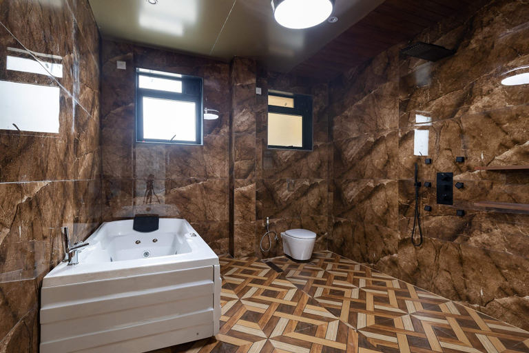 Bathroom 2, Coastal Heaven, Pune