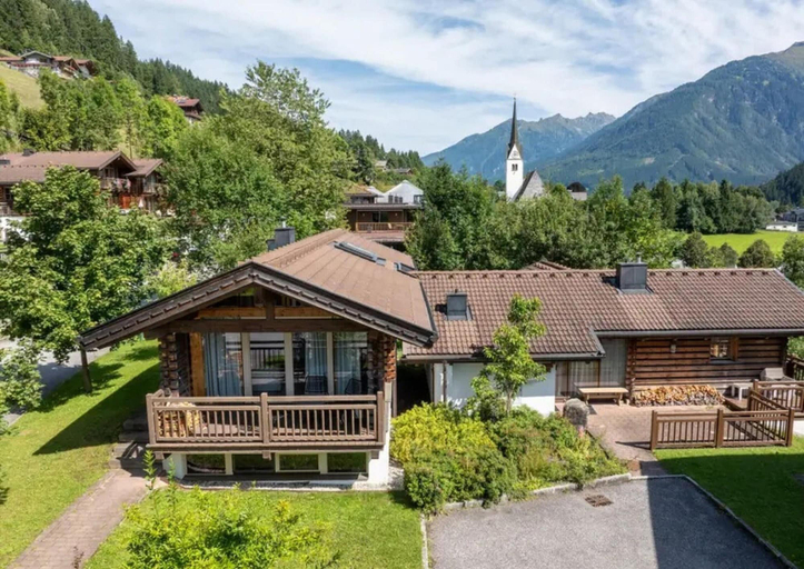 Exterior & Views, Chalet Retreat With Sauna in Wald, Zell am See