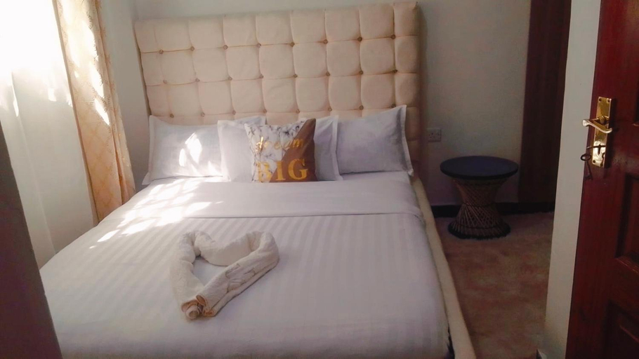 5, Milimani Apartment, Nakuru Town East