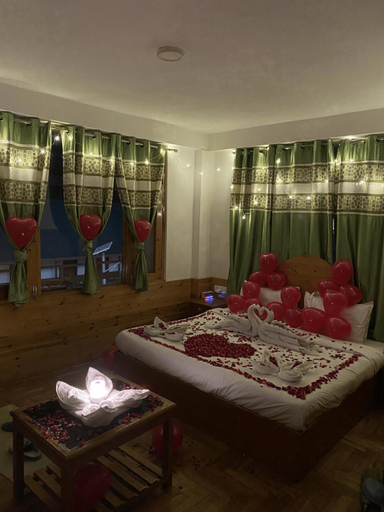 3, The Hilltop Haven Resort Manali, Kullu