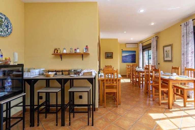 Food & Drinks 5, Apartamentos Sierra Tejeda, Málaga