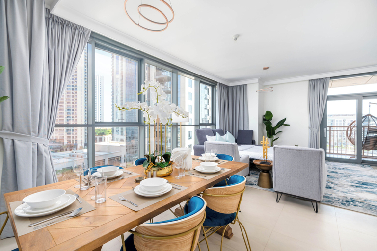 Dining 5, bnbme - Dubai Creek Residences - 2BR, Dubai