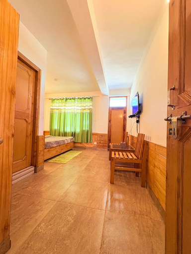 2, The Hilltop Haven Resort Manali, Kullu