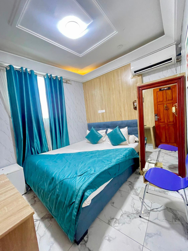 Bedroom 2, Bisso Hotel Bonaberi, Wouri