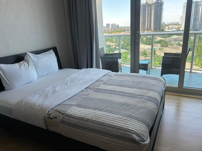 Bedroom 3, Apartment in Sunny Isles Beach, Miami-Dade