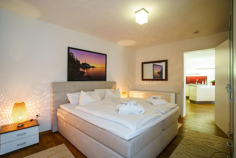 Bedroom 3, Hotel Holsteiner Hof - Timmendorfer Strand, Ostholstein