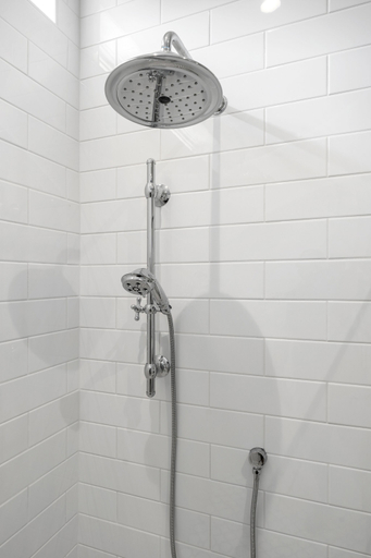 Bathroom 3, The Stables at The Homestead, Gillespie