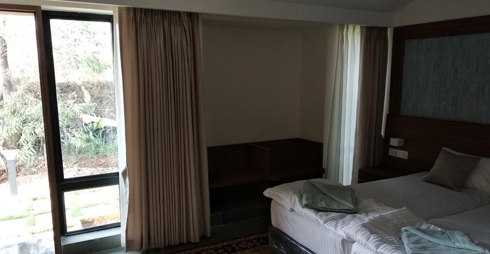 Bedroom 3, Nirvana Nature Resort, Pune