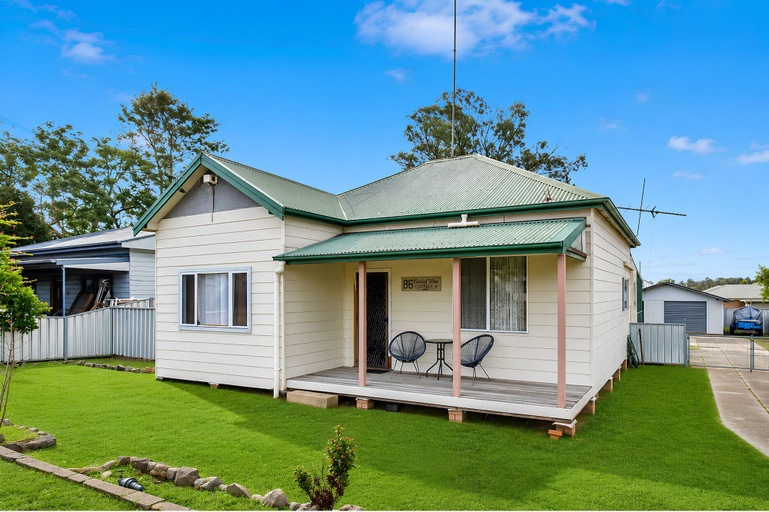 Exterior & Views 2, Coal d' Vine Cottage - Cessnock NSW, Cessnock
