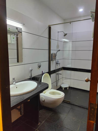 Bathroom 5, Nirvana Nature Resort, Pune