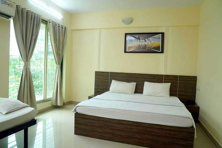 Room 2, HOTEL SAI NIDHI SUPREME -Nalanda, Thane