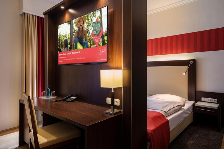Bedroom 2, Sternhotel Bonn, Bonn