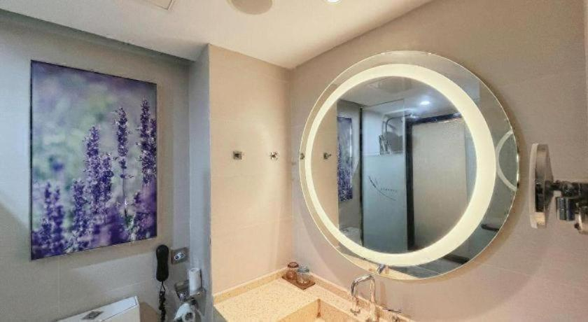 Bathroom 4, Lavande Hotel Shanghai Railway Station Branch, Shanghai