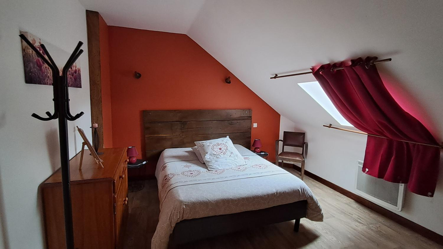 Bedroom 3, la maillitardaise, Creuse