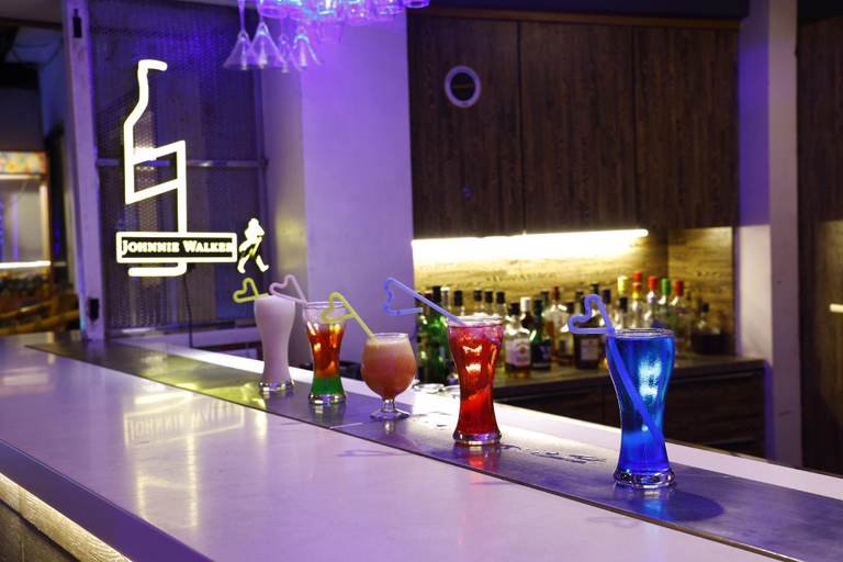 Bar/lounge