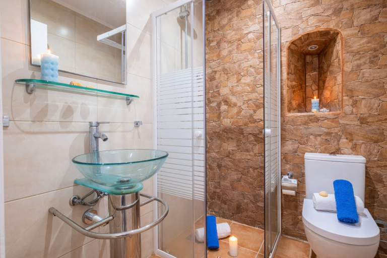 Bathroom 4, Villa Marrakech, Lagoa