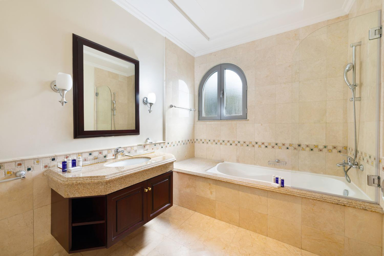 Bathroom 4, Maison Privee Private Pool and Beach Access Villa w/ Cinematic Vws, Dubai