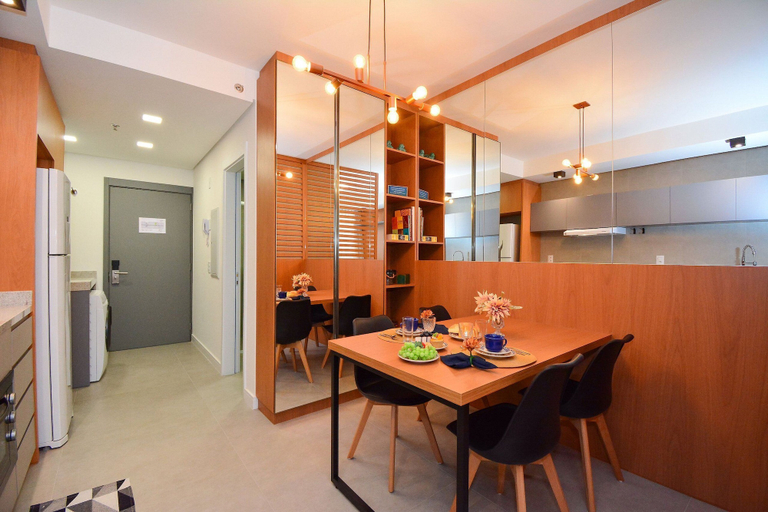 Dining 4, Studio em frente a UFSC e HU - 106A VIVA, Florianopolis