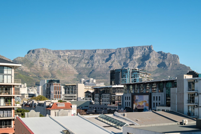 Room 4, Mountain View De Waterkant 1 Bed Urban Vue, City of Cape Town