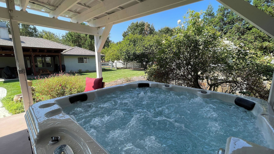 Interior 5, Sea Rock Ranch by Avantstay Spa + Firepit + Game Room Paso Robles Wine Country, San Luis Obispo