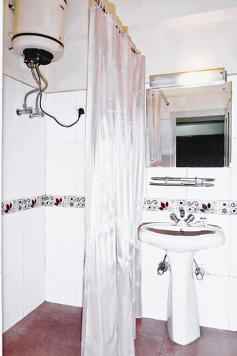 Bathroom, Hotel Sonam Delek Gangtok Near MG Marg With Mountain View, East Sikkim