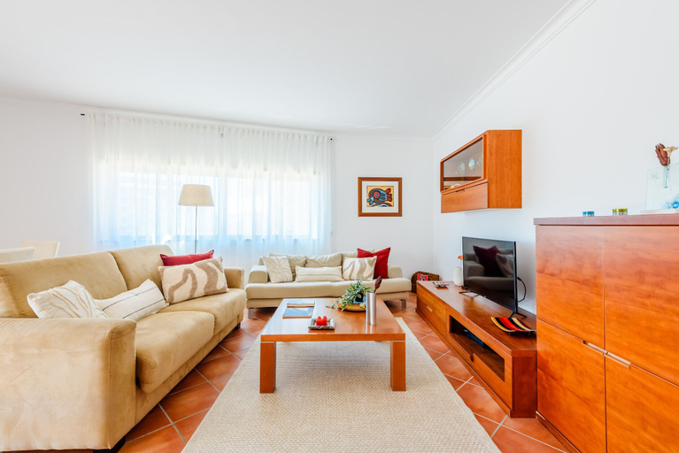 Others 5, Apartment Praia Dona Ana, Lagos
