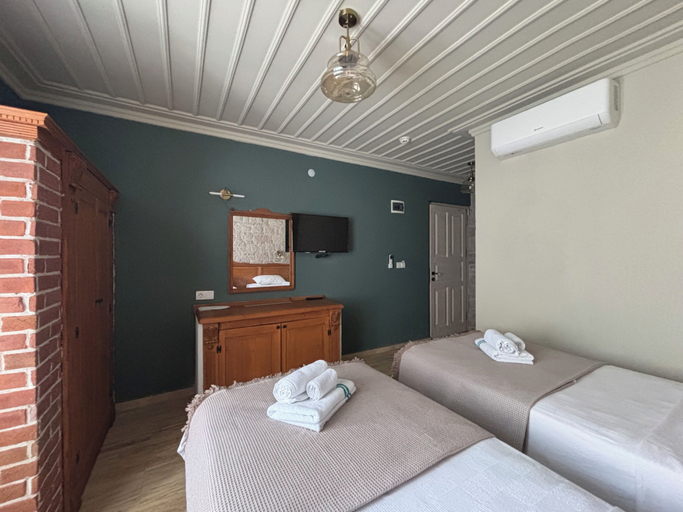 Room 5, Volga Cunda, Ayvalık