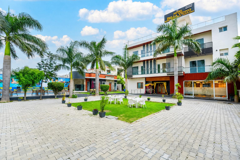3, Hotel Bella Vento Luxury Stay Near CGC Landran Mohali Chandigarh, Sahibzada Ajit Singh Nagar