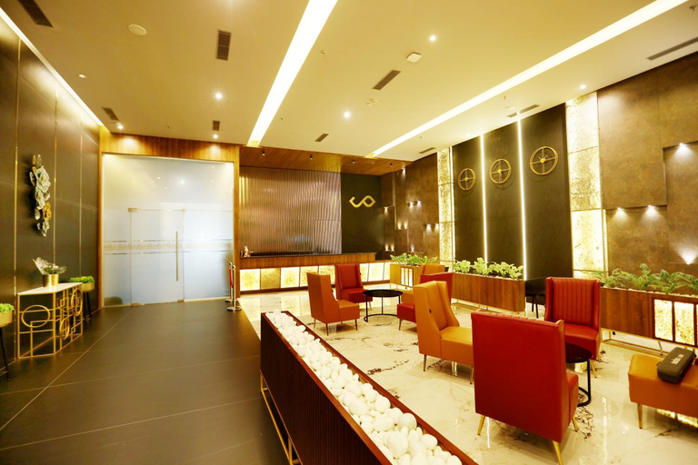 Others 5, JP Airport Hotel, Kannur