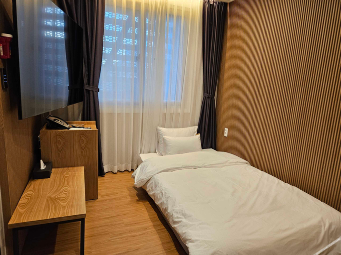 Bedroom 3, Changwon Palyongdong Hotel T.T, Changwon