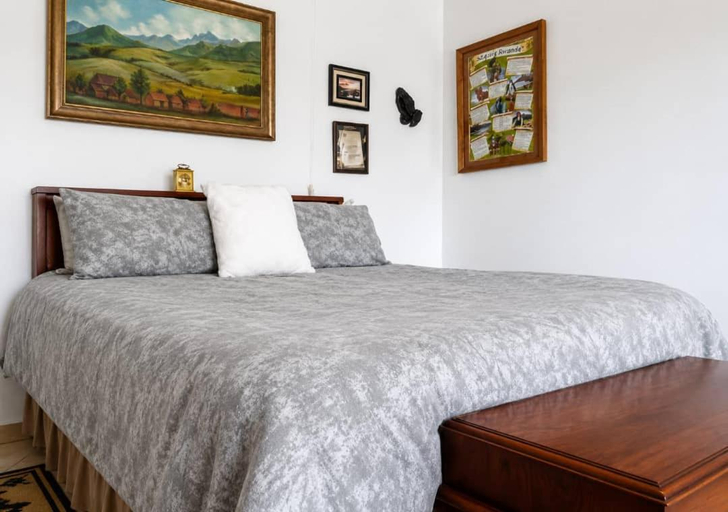 Bedroom 2, Elwandle Guest House, Mthongwaneni
