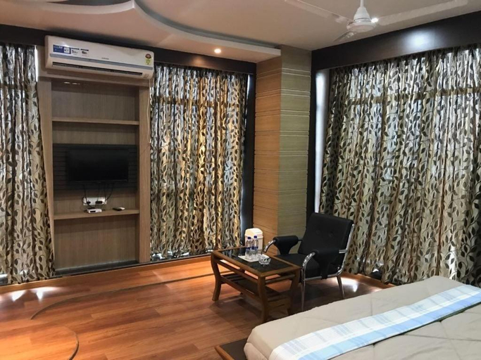 Bedroom 2, Hotel Haven Intercontinental, West Tripura