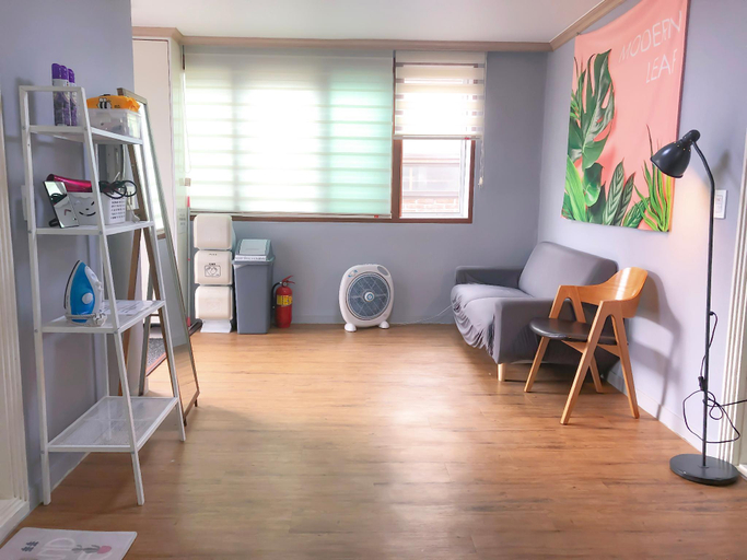 Lobby 5, Bomulzip - Hongdae Branch, Mapo