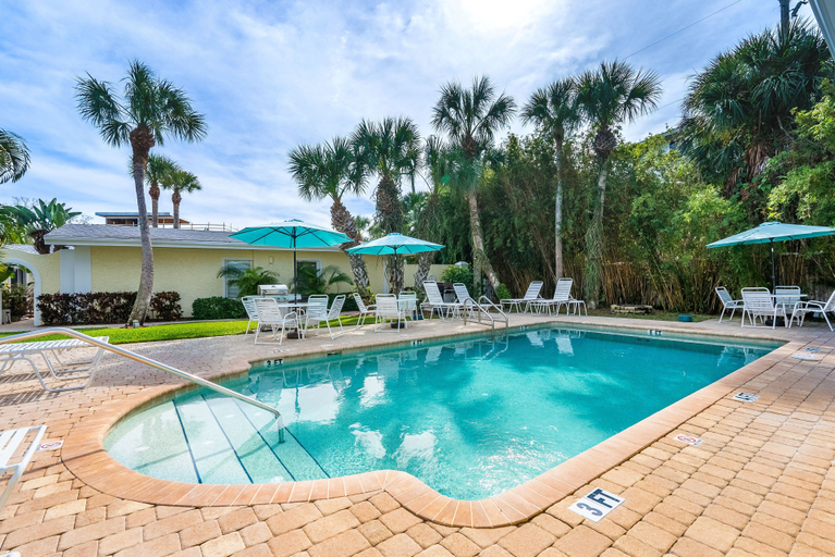 Sport & Beauty 3, SeaSpray Resort, Sarasota
